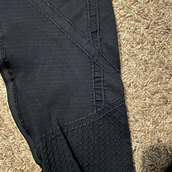 Belly bandit maternity leggings - Picture 5 of 5